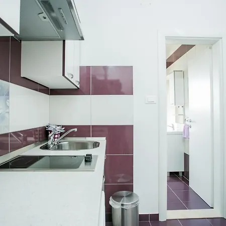 Kaja - Right Next To The Beach Trogir Exterior photo