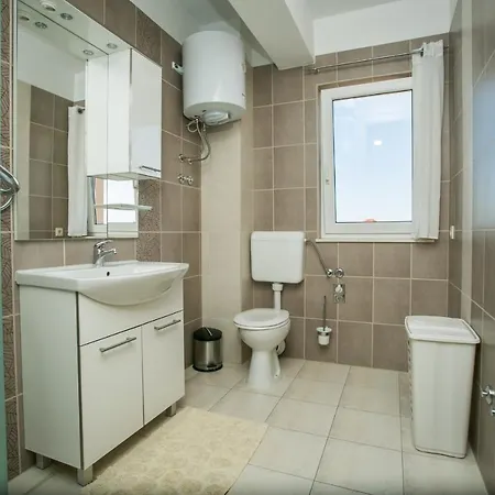 Kaja - Right Next To The Beach Trogir Exterior photo