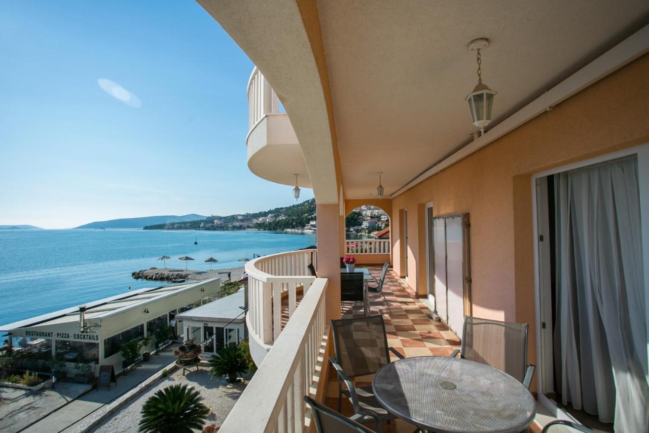 Kaja - Right Next To The * Trogir