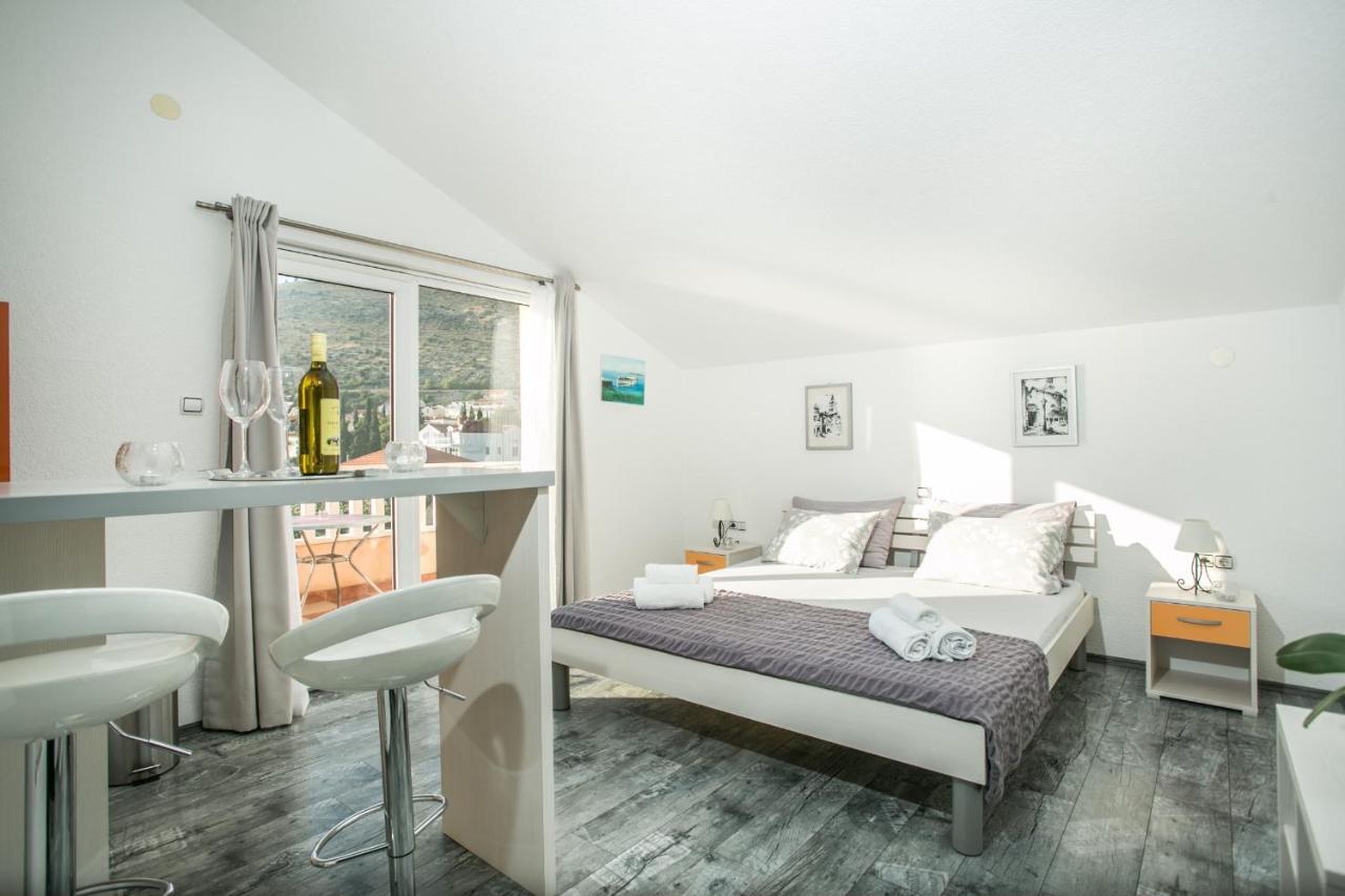 Apartman Kaja - Right Next To The